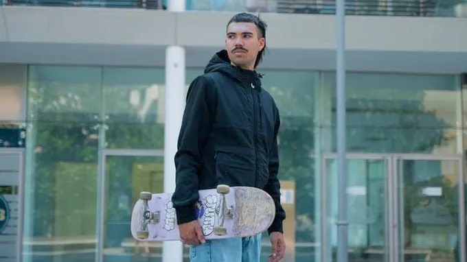 🧥 NESLEMY™ All-in-One Daily Travel Hoodie